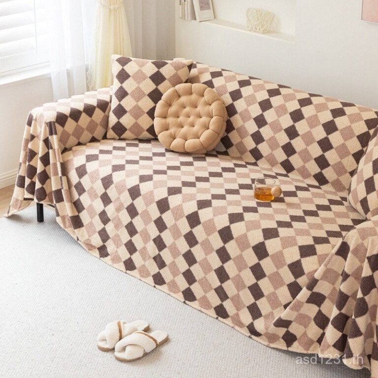 รายการที่ดีที่แนะนำ ผ้าคลุมโซฟาลายตารางใหม่ ฤดูหนาว หนา ขนฟู เบาะรองนั่ง หนังกันลื่น ผ้าคลุมโซฟา
