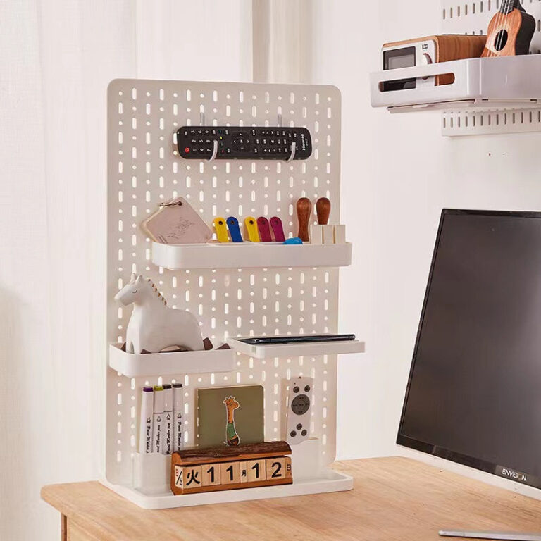 Pegboard แผ่นวางของติดผนัง กระดานแขวนของ ชั้นวางของ ที่ใส่ของ ตะขอ