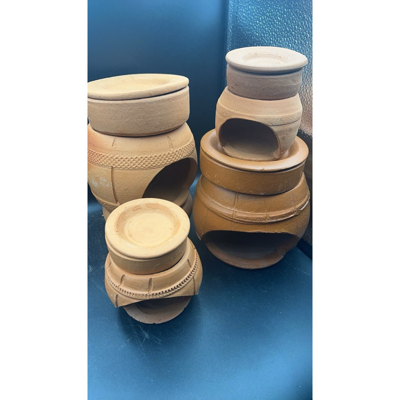 บ้านแอร์ ดินเผา25 และ 4 นิ้ว มี 3 ชิ้น แยกใช้ได้ ใส่น้ำแข็งทำความเย็นด้านบน