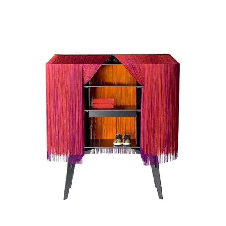 ชั้นวางจอแสดงผลผ้าม่านน้ำแบบพู่ดีไซน์สร้างสรรค์สมัยใหม่ติดผนังสำหรับทางเข้าบ้าน