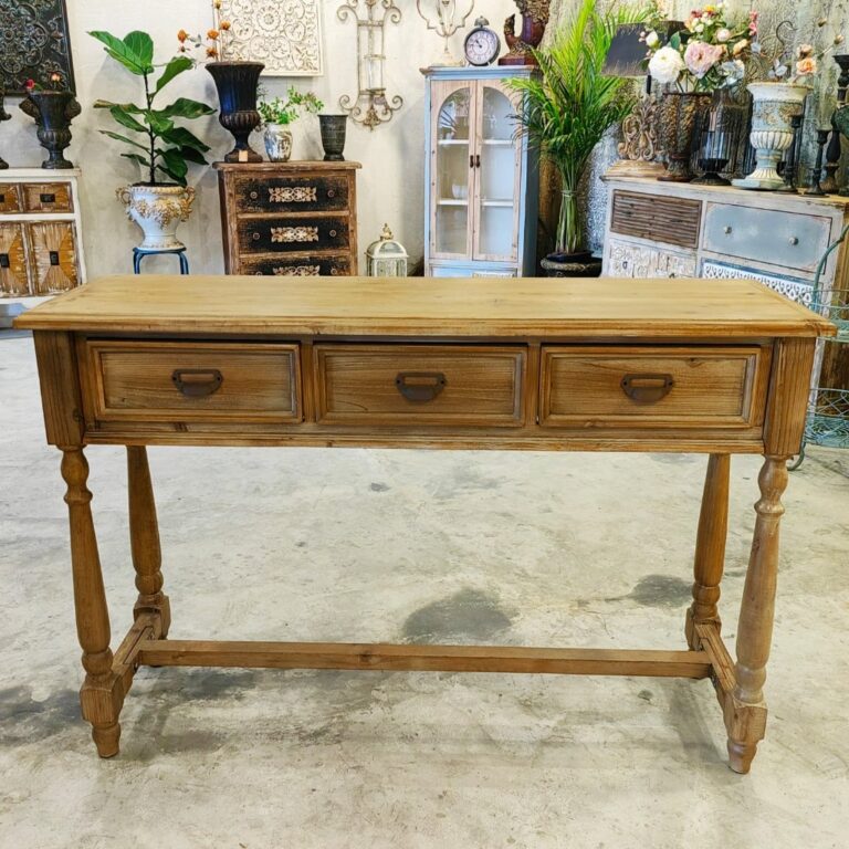 โต๊ะวินเทจไม้แท้พร้อมลิ้นชัก 3 ช่อง สไตล์คลาสสิคสำหรับตกแต่งบ้าน