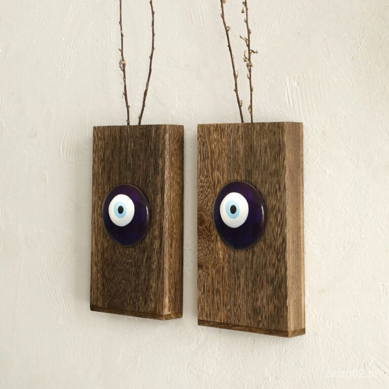 ของขวัญใหม่ ผนังไม้ตาปีศาจ ดอกไม้แห้ง พืชสีเขียว ชั้นวางของ ตกแต่งบ้านเรียบง่าย ห้องนอน แขวนผนัง