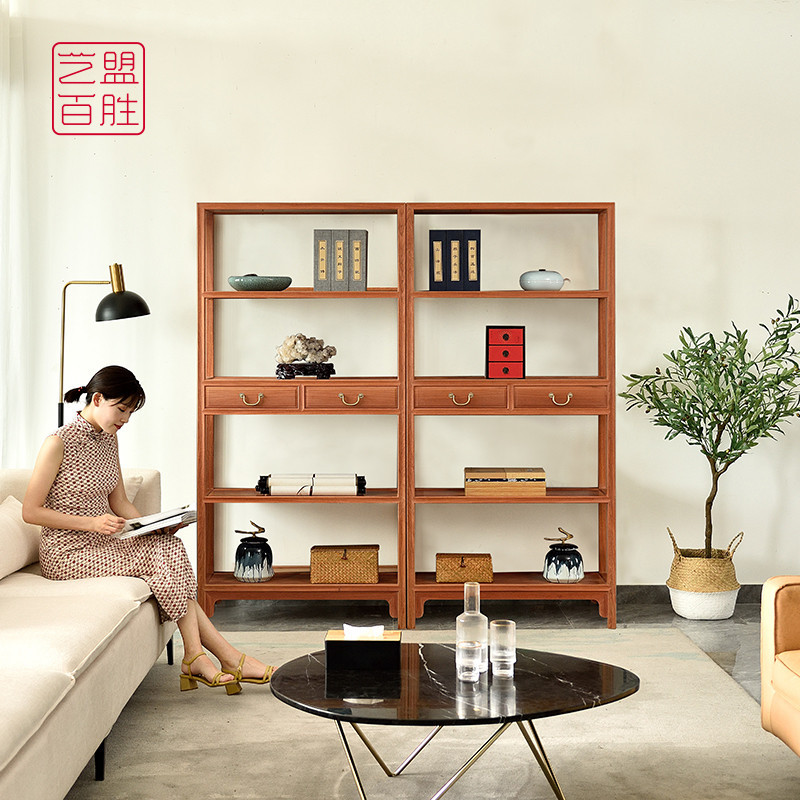 Yimeng Baisheng พม่า Rosewood มะฮอกกานีชั้นวางหนังสือ Ming สไตล์สี่ชั้นเปิดอย่างเต็มที่พร้อมชั้นวางวาดตารางชาห้องพม่าดอกไม้ชั้นวางชา