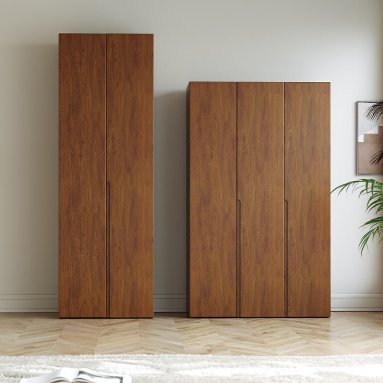 ว ตู้เสื้อผ้าไม้โอ๊คไม้เนื้อแข็งทั้งหมดหนึ่งประตูไปที่ด้านบนแบนประตูสีวอลนัทแขวนตู้เสื้อผ้าในครัวเรือนห้องนอนพาร์ทเมนท์ขนาดเล็กเสื้