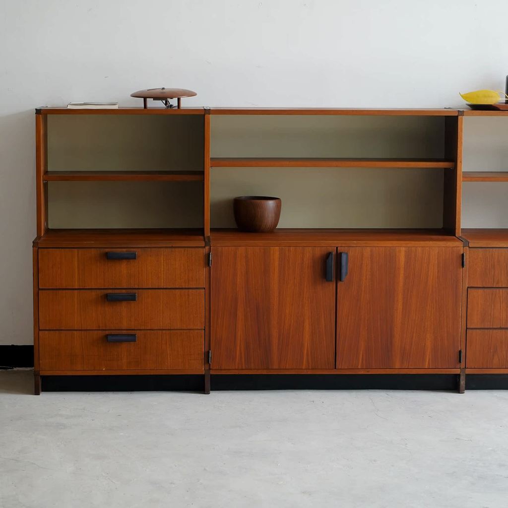 Coznap Medieval Dutch Production Cees Braakman Design 1960s ตู้เตี้ยไม้สัก