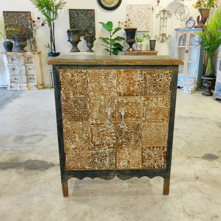 ตู้วินเทจไม้เนื้อแข็งลายแกะสลัก เฟอร์นิเจอร์ตกแต่งบ้านสไตล์คลาสสิค