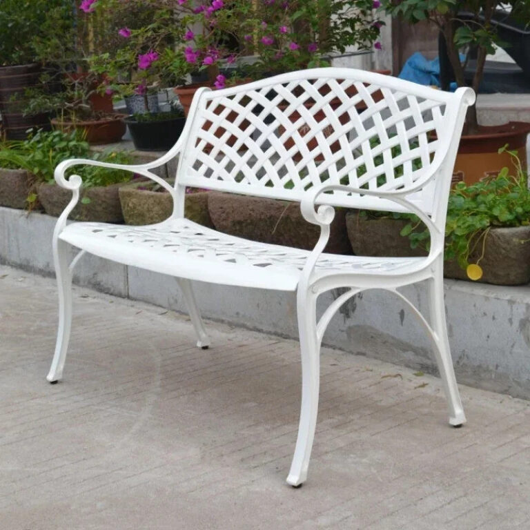 เก้าอี้เลานจ์หวายกลางแจ้งเก้าอี้นั่งแขนโยกผ่อนคลายที่นั่งโซฟาสวนขนาดใหญ่สาหรับงานปาร์ตี้และผ่อนคลาย