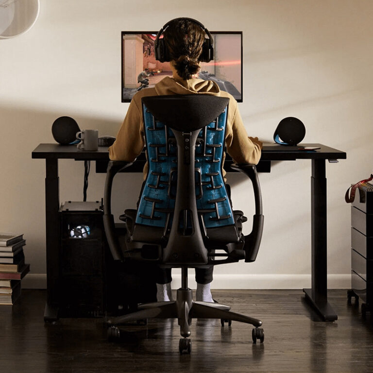 สต๊อกพร้อมจัดส่งทันที Herman Miller x LogitechG Herman Miller เก้าอี้เกมมิ่งข้อต่อ Logitech