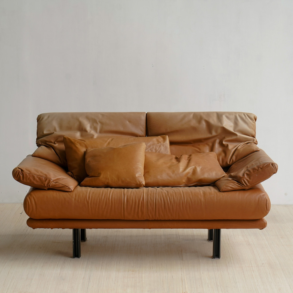 Coznap Medieval อิตาลีการผลิต Paolo Piva Design Alanda โซฟา