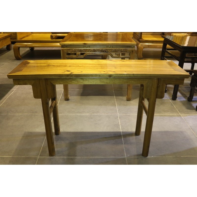 ผ้าไหมสีทอง Nanmu ตารางโต๊ะพุทธโต๊ะพระพุทธรูปเสฉวนกรอบใบเล็ก Nanping กรณีจีนโบราณเฟอร์นิเจอร์ไม้เนื้อแข็ง