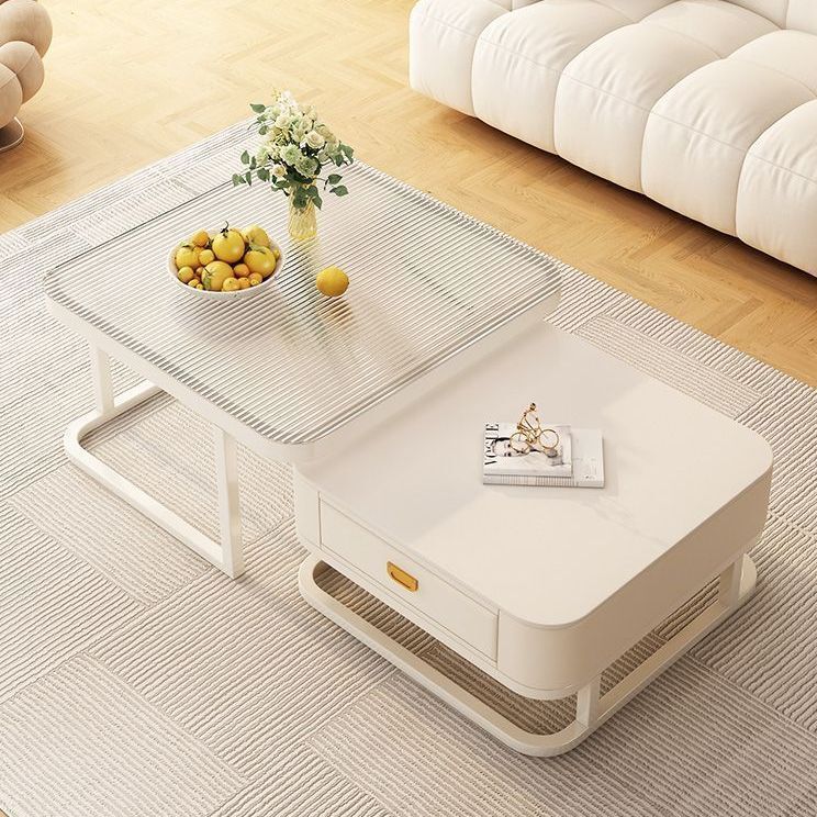 โต๊ะกาแฟหินสไตล์ครีม โต๊ะเล็กสาหรับอพาร์ทเมนท์ ห้องนั่งเล่น บ้านหรูหราเบาๆ โต๊ะเล็กทันสมัย โต๊ะกาแฟสี่เหลี่ยมใ