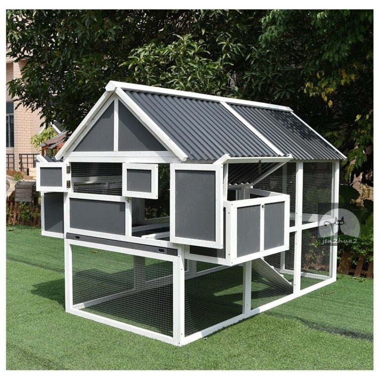 เล้าไก่ไม้เนื้อแข็งกลางแจ้ง กรงกระต่ายกันฝน โรงเรือนเลี้ยงไก่ขนาดใหญ่ กรงสำหรับเลี้ยงสัตว์