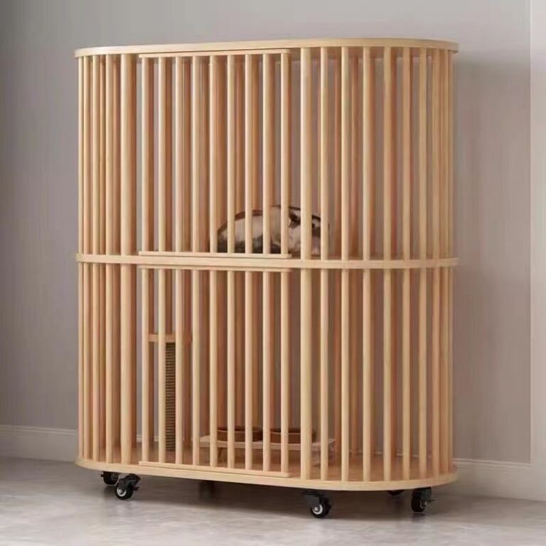 กรงแมวไม้เนื้อแข็งใช้ในบ้านวิลล่าแมวในร่มตู้แมวพื้นที่ว่างขนาดใหญ่ บ้านแมว