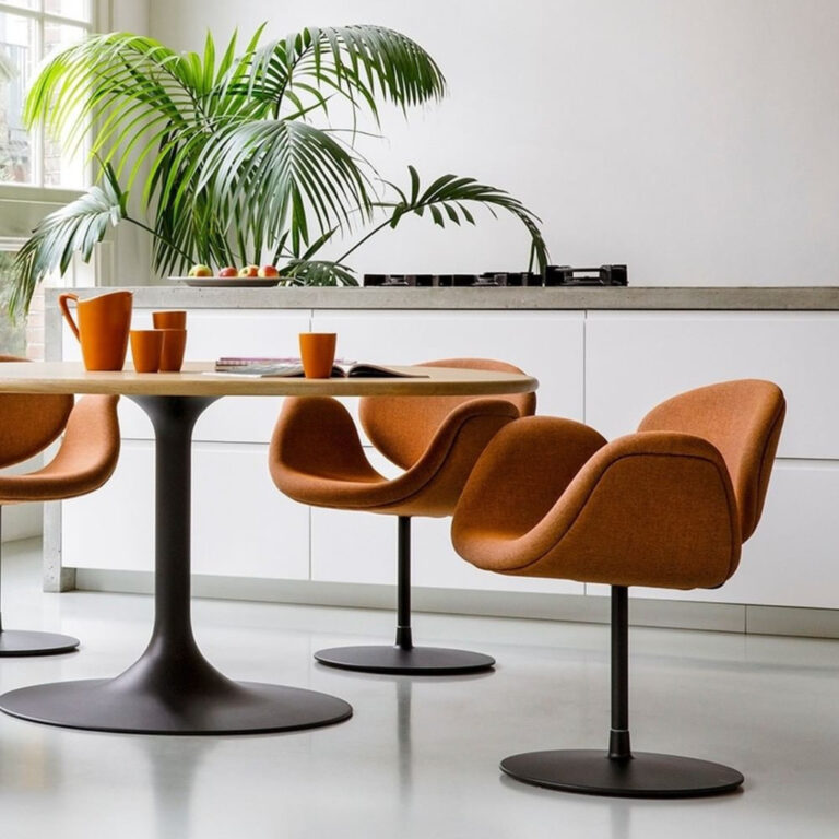 YCUBE Artifort Little Tulip