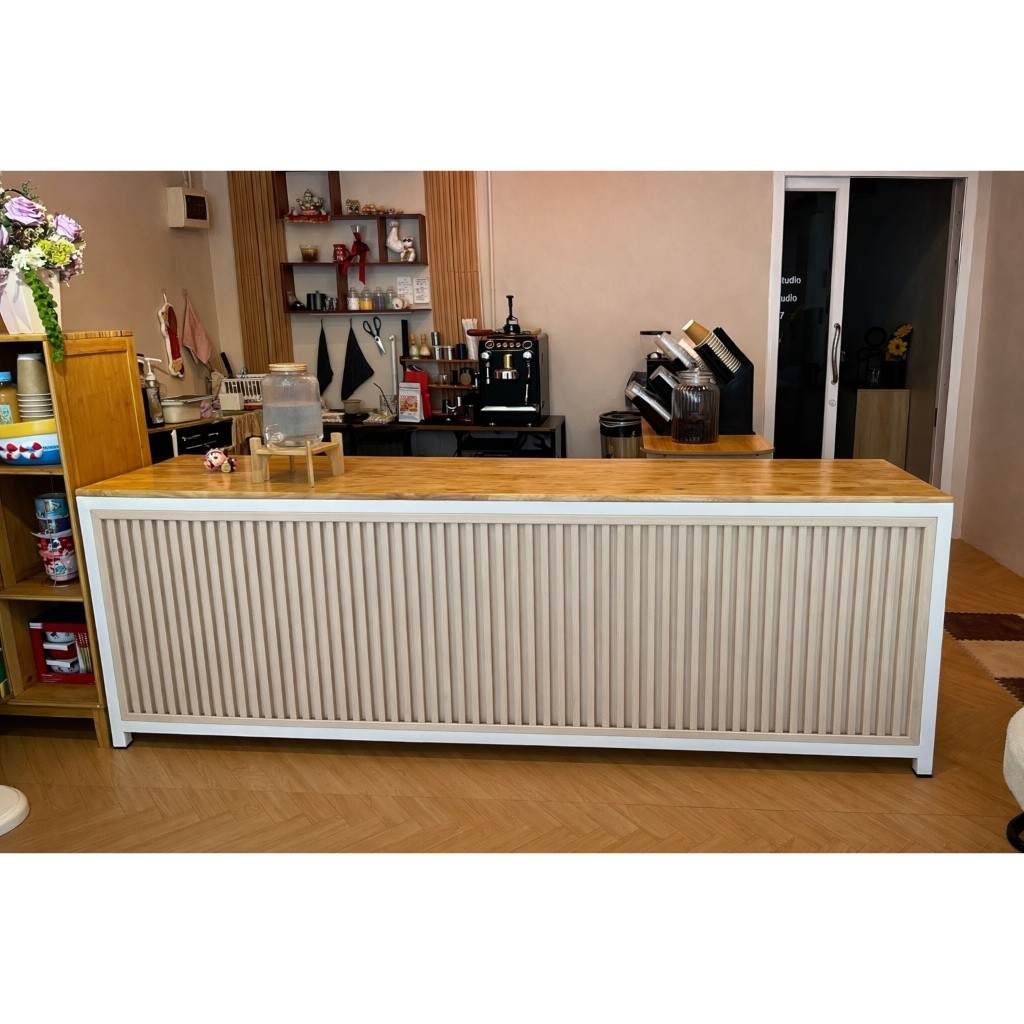 IRONSERVICE เคาน์เตอร์ระแนงไม้เทียมท็อปไม้แท้เคลือบเงาใสโครงเหล็กกันสนิมจัดส่งเร็ว