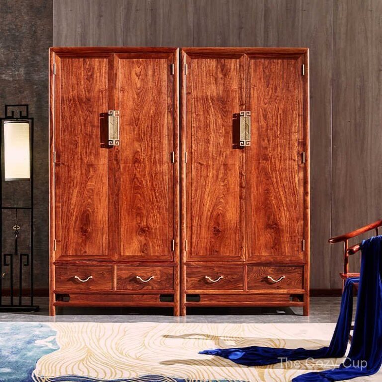 มะฮอกกานีตู้เสื้อผ้าไม้เนื้อแข็งทั้งหมดหลังคากล่องตู้ชิงชันเม่นไม้จันทน์สีแดงสองประตูใหม่จีนที่เรียบง่ายปฏิบัติห้องนอนอุ