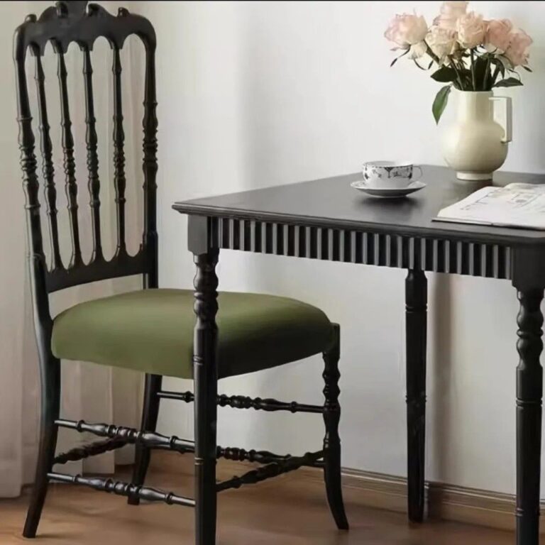 เก้าอี้พนักพิงหรูหราสไตล์ย้อนยุคฝรั่งเศส เก้าอี้รับประทานอาหารไม้เนื้อแข็งสไตล์อเมริกัน เก้าอี้รับประทานอาหารสไตล์ยุโรป